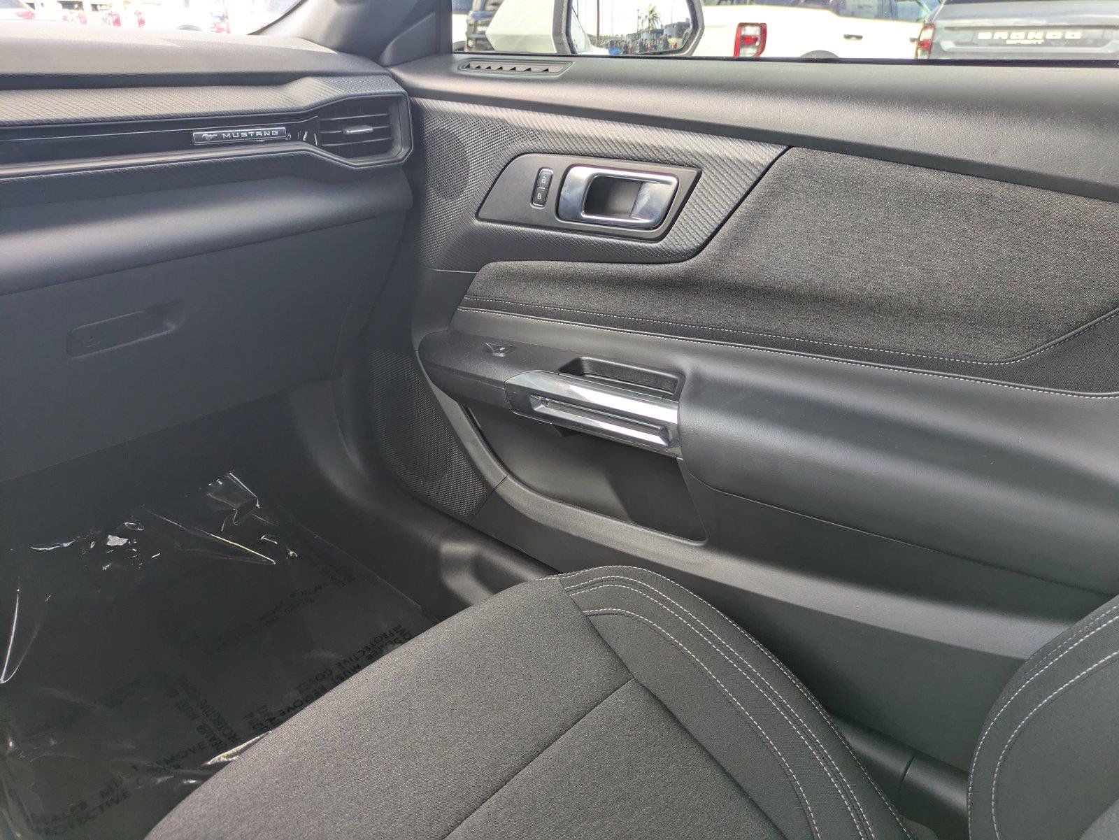 Certified 2026 Ford Mustang Coupe RWD image 17