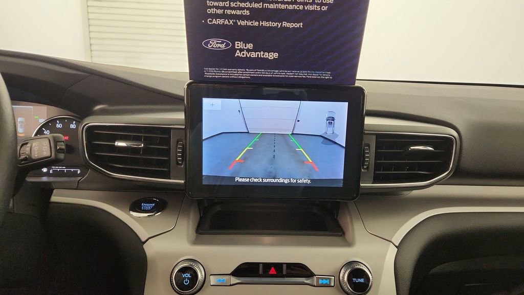 Certified 2024 Ford Explorer XLT w/ Equipment Group 202A AWD/4WD image 27