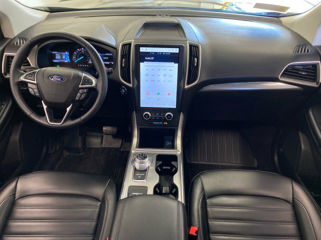 Certified 2022 Ford Edge SEL w/ Convenience Package AWD/4WD image 12