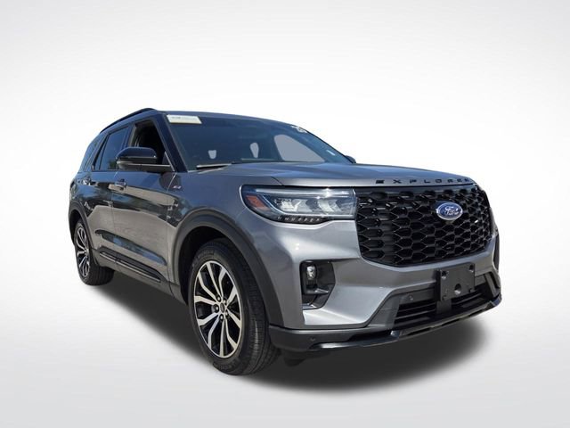 Certified 2025 Ford Explorer ST-Line w/ Premium Package RWD image 1