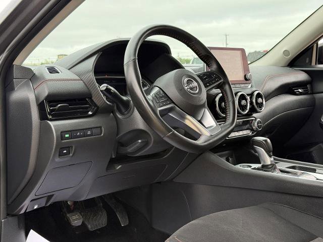 Used 2025 Nissan Sentra SR FWD image 10