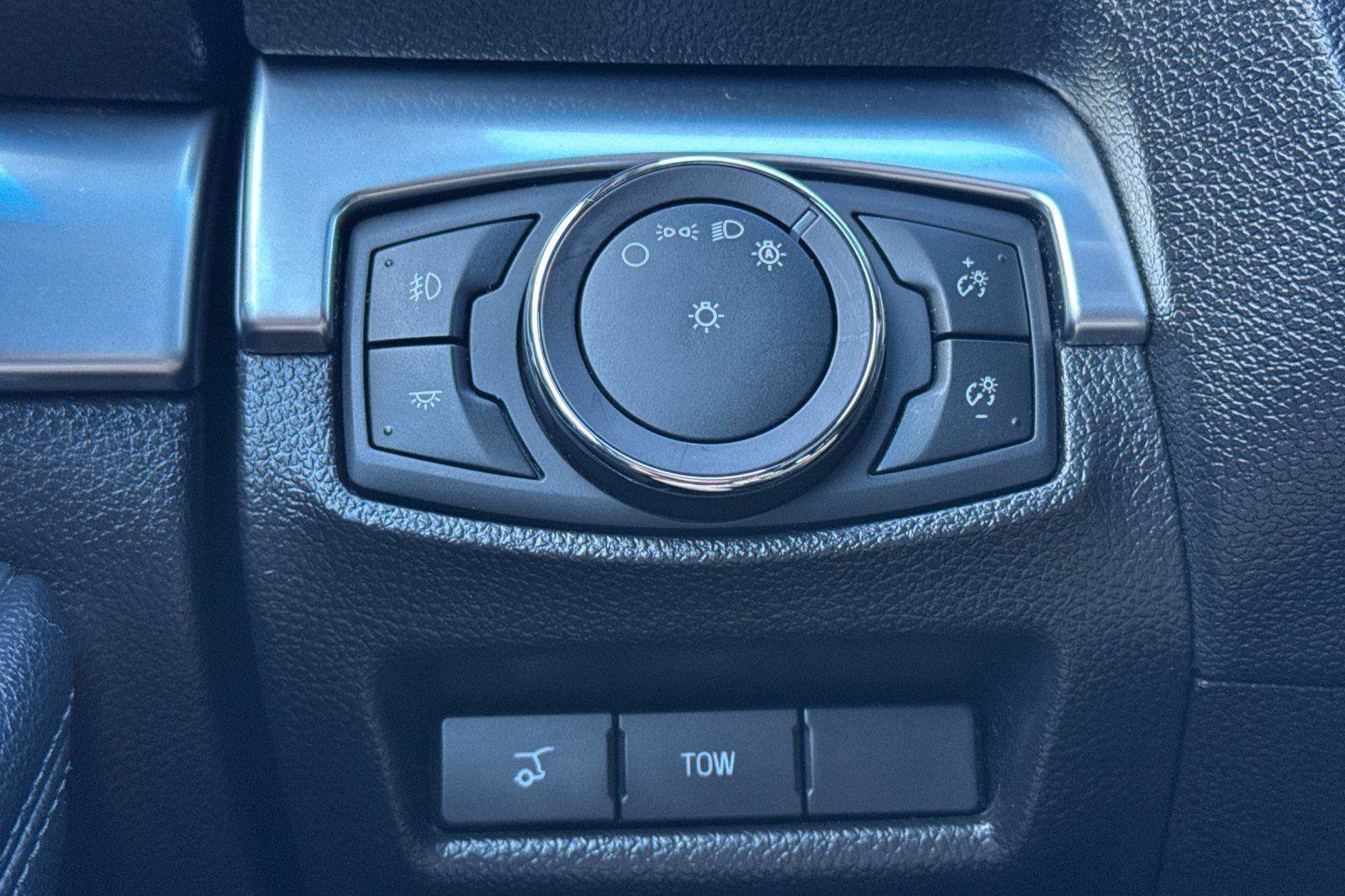 Certified 2019 Ford Explorer Sport image 33