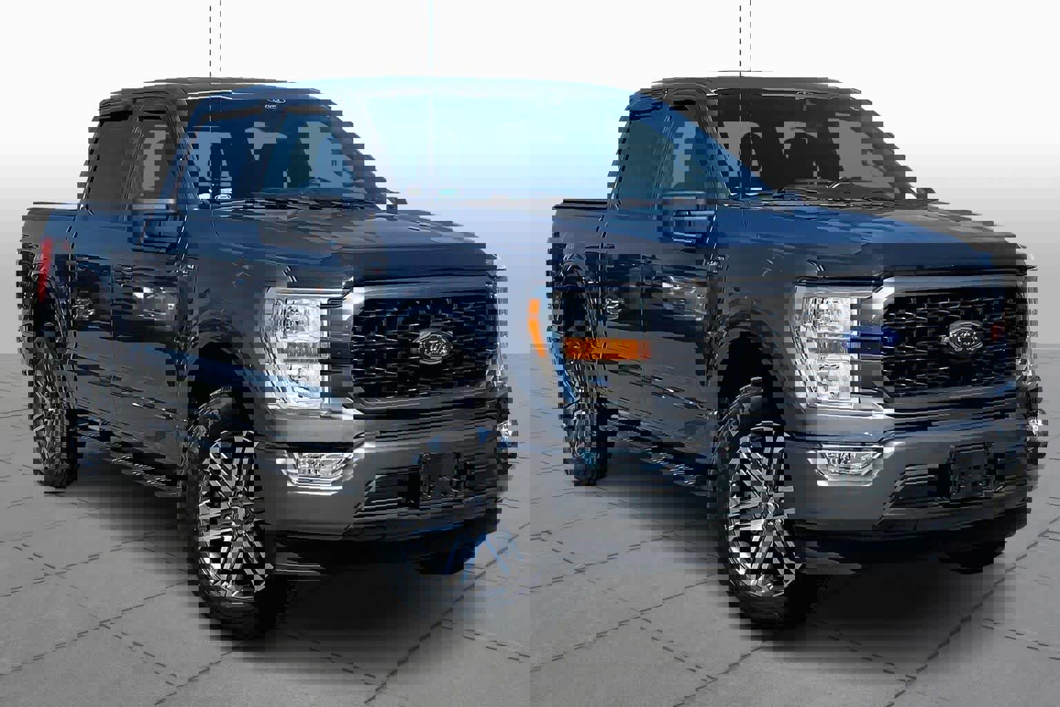 Certified 2022 Ford F150 XL w/ STX Appearance Package image 3