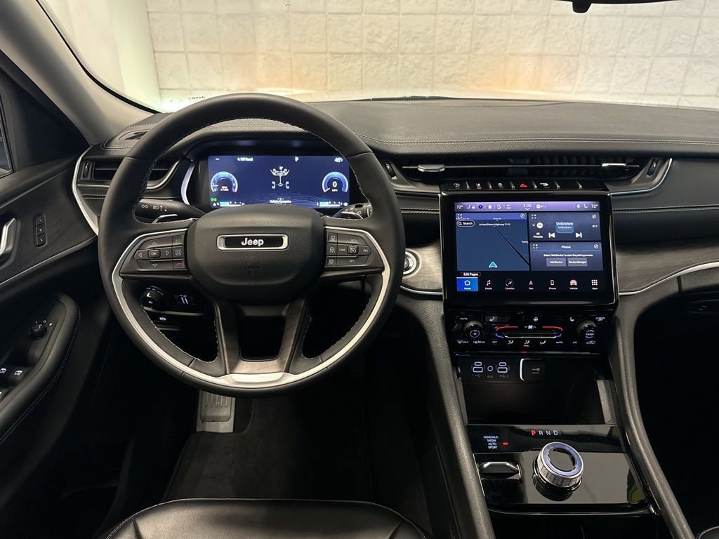 Used 2023 Jeep Grand Cherokee Limited w/ Trailer Tow Prep Group (B) image 19