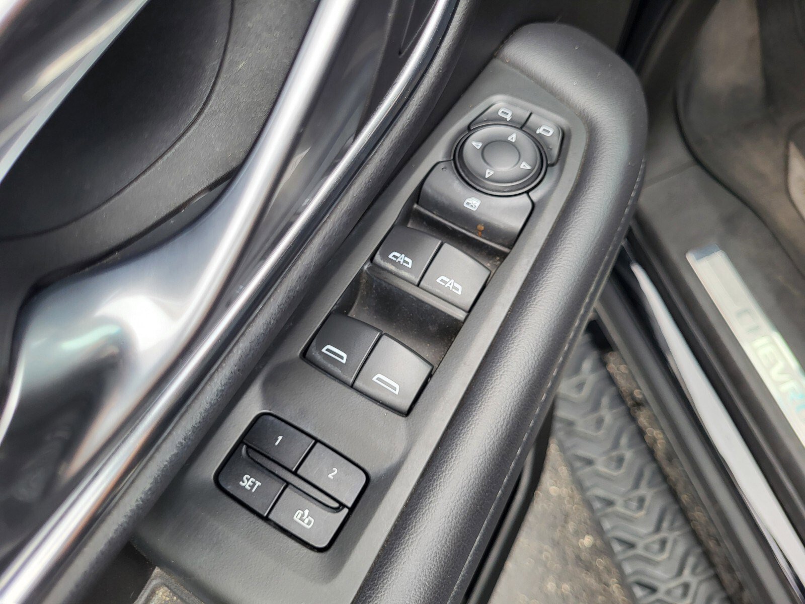 Used 2022 Chevrolet Tahoe Z71 AWD/4WD image 19