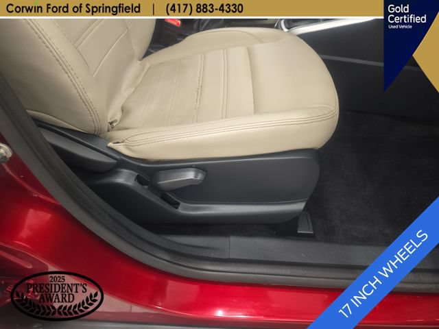 Certified 2021 Ford EcoSport Titanium w/ Interior Protection Package FWD image 11