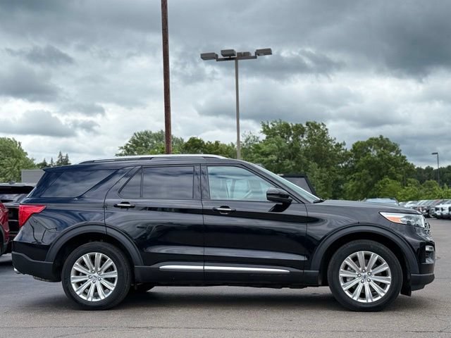 Certified 2023 Ford Explorer Limited w/ Hybrid Equipment Group 310A AWD/4WD image 38
