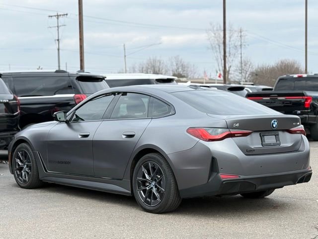 Used 2023 BMW i4 eDrive40 w/ Premium Package image 7