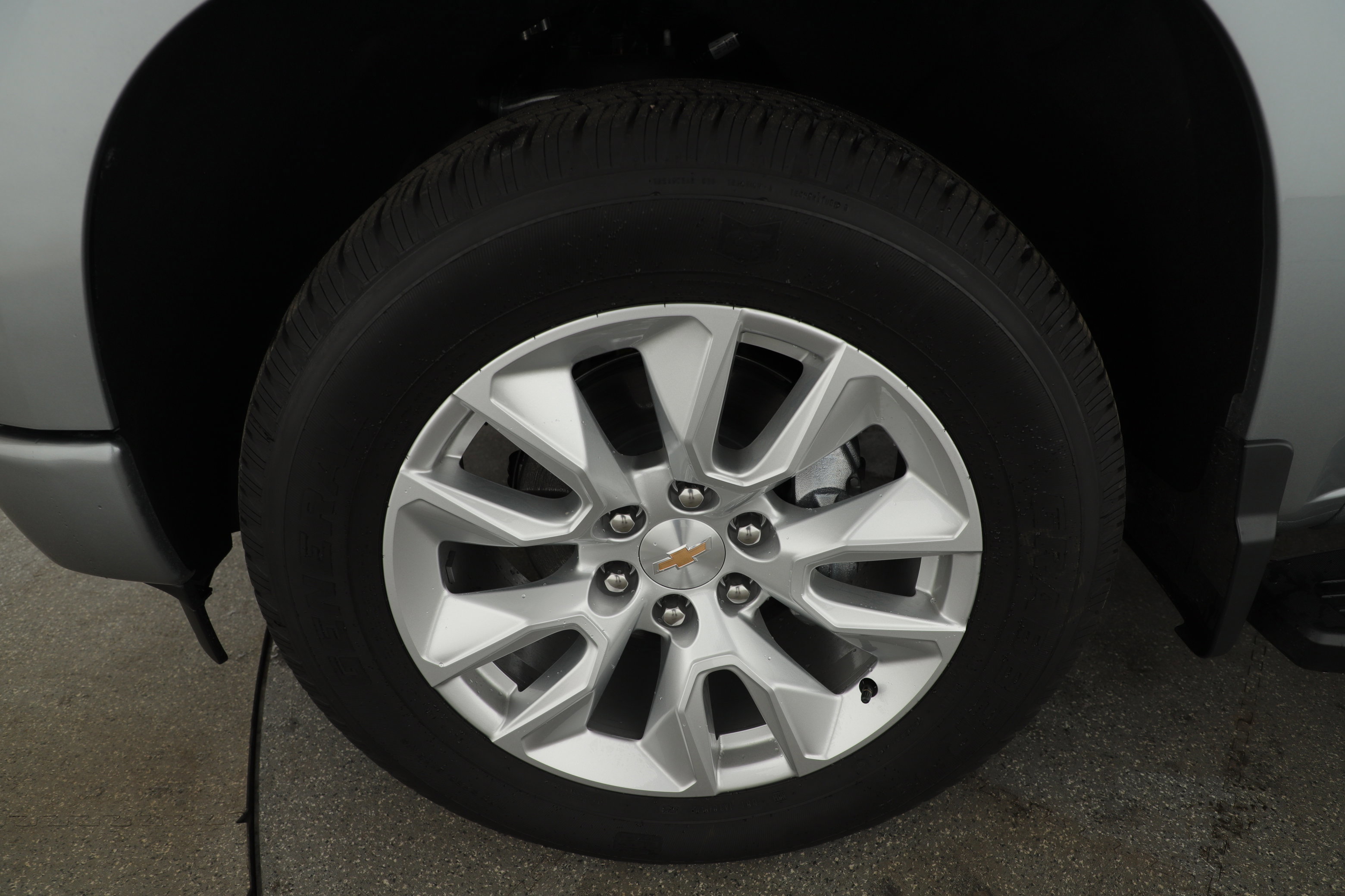 Used 2026 Chevrolet Silverado 1500 Custom image 8