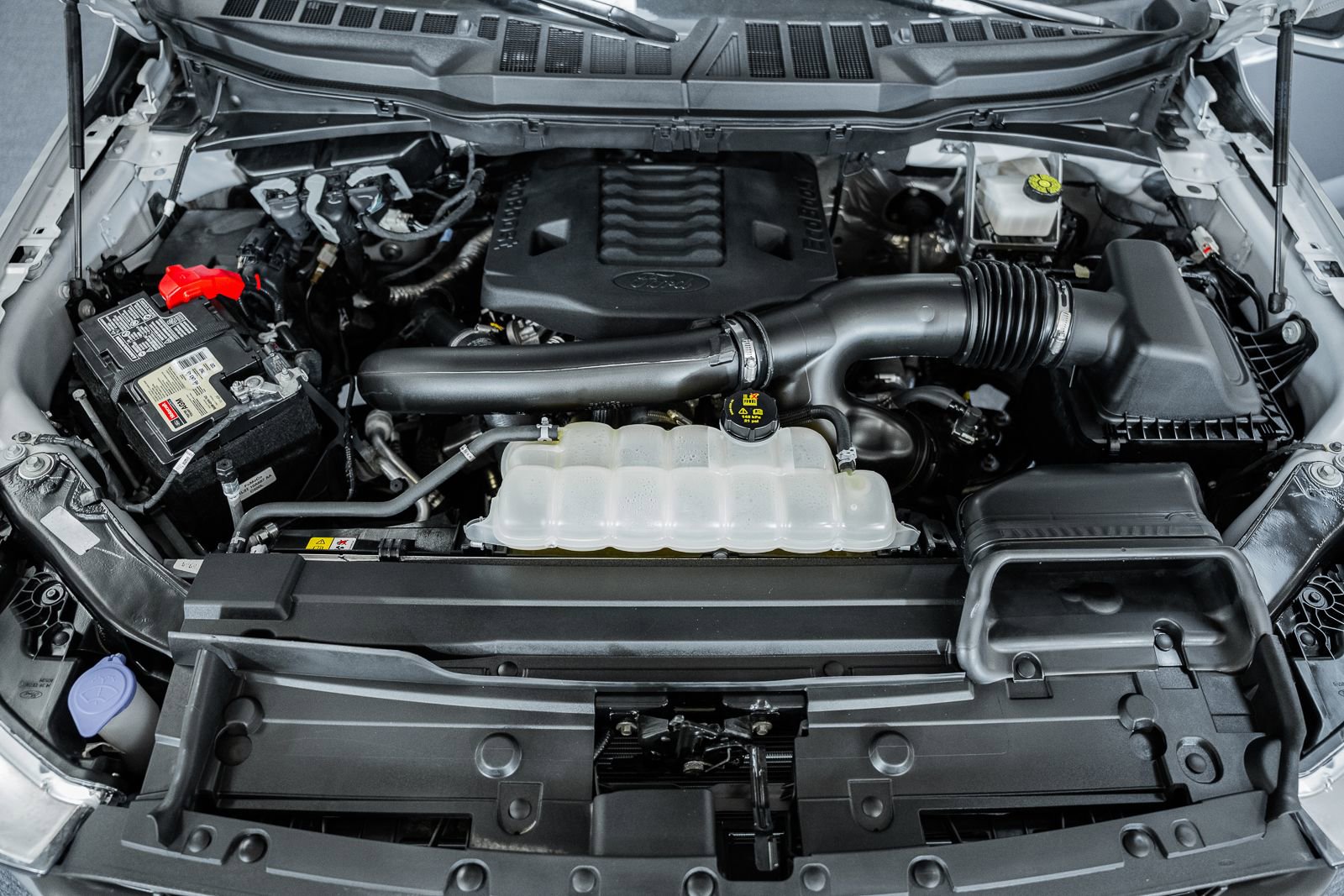 Certified 2023 Ford F150 Lariat w/ Equipment Group 502A High image 27