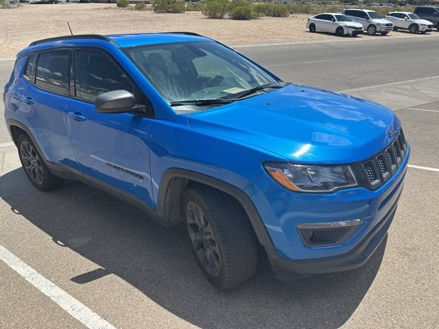 Used 2021 Jeep Compass Latitude FWD image 2