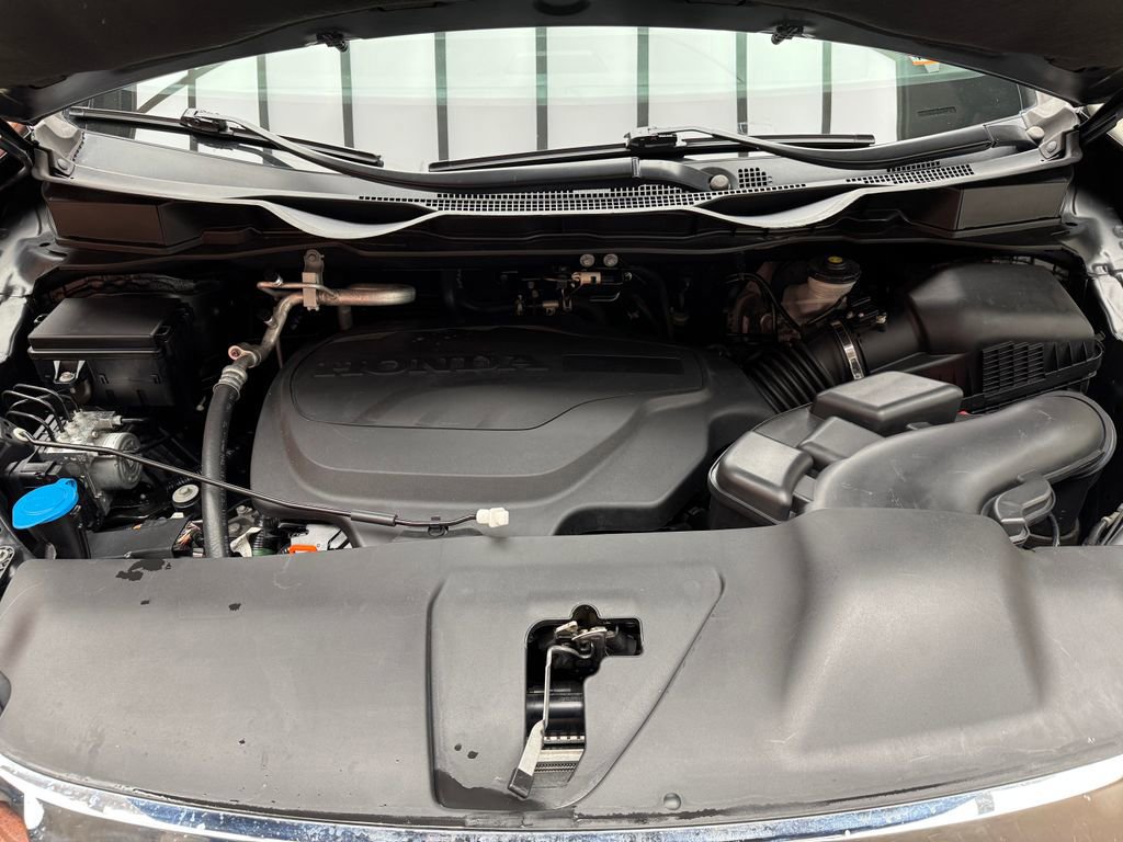 Used 2021 Honda Odyssey EX-L image 32
