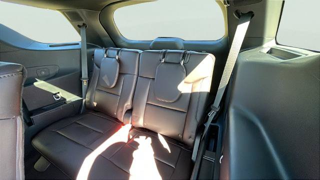 Certified 2025 Ford Explorer Platinum AWD/4WD image 18