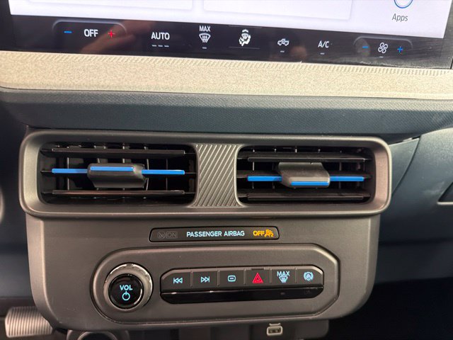 Certified 2025 Ford Maverick XLT FWD image 26