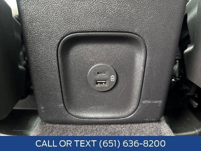 Certified 2022 Ford Escape SE w/ Cold Weather Package image 28