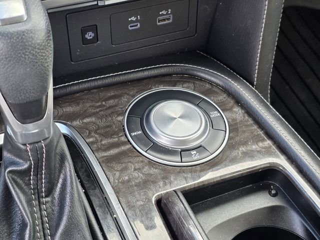 Used 2024 Nissan Armada Platinum w/ Captain's Chairs Package RWD image 24