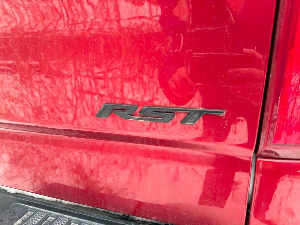 Used 2025 Chevrolet Silverado 1500 RST w/ Dark Appearance Package image 43