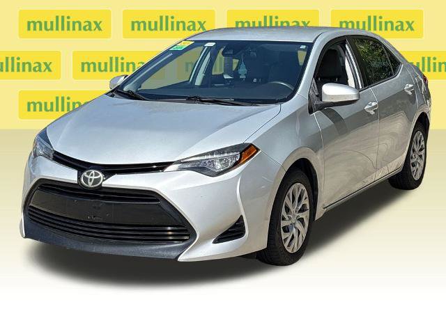 Used 2017 Toyota Corolla LE w/ Carpet Mat Package (TMS) FWD image 12