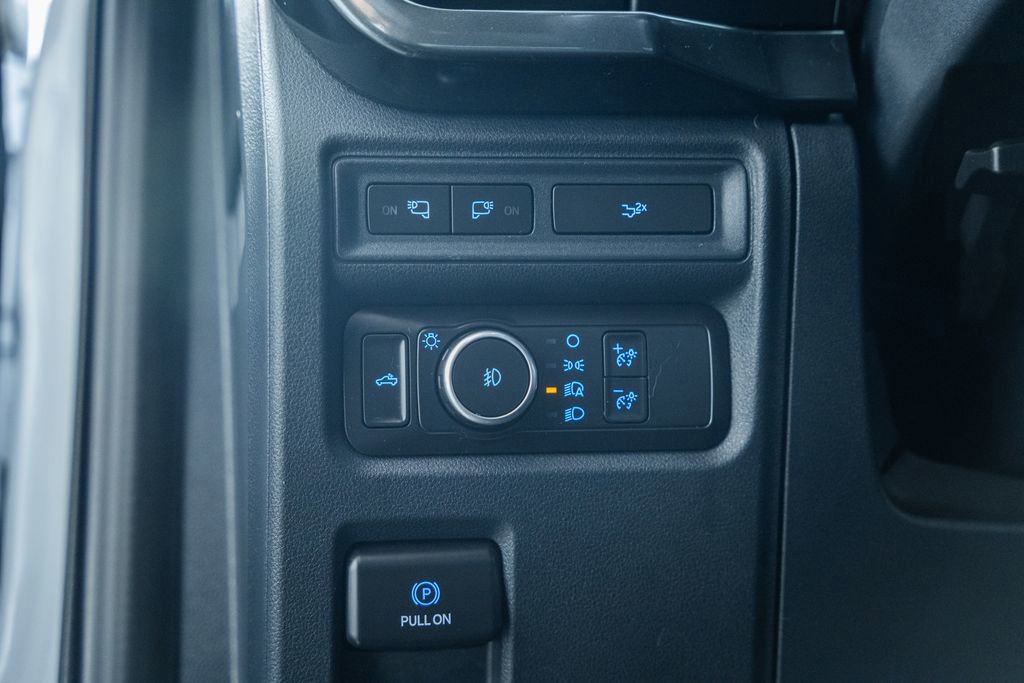 Certified 2022 Ford F150 XLT w/ Equipment Group 302A High image 43