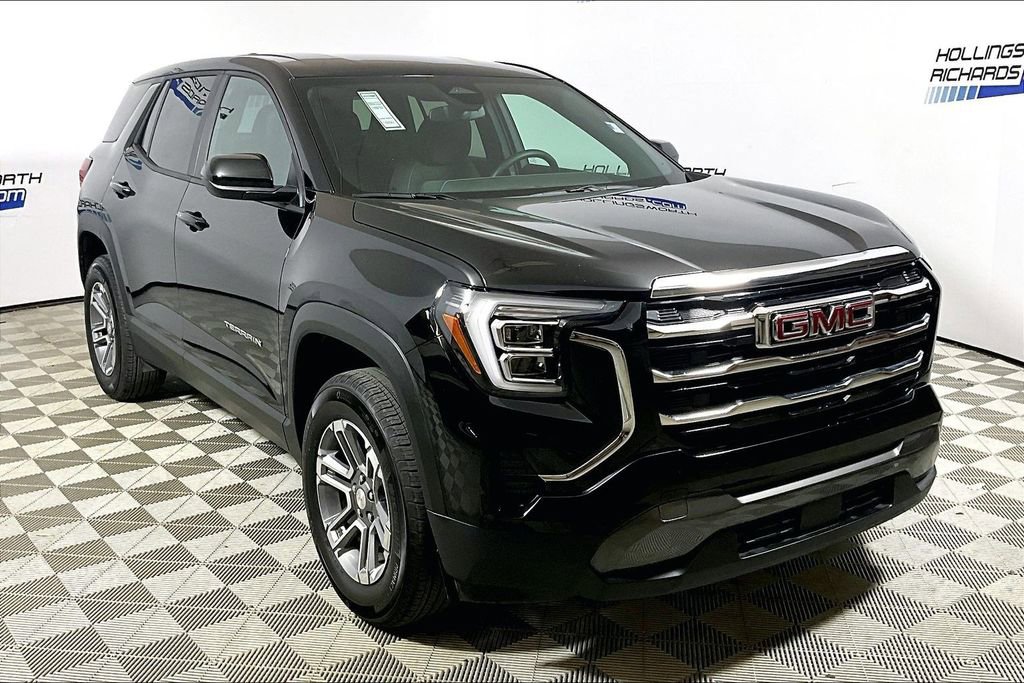 Used 2026 GMC Terrain Elevation FWD image 3