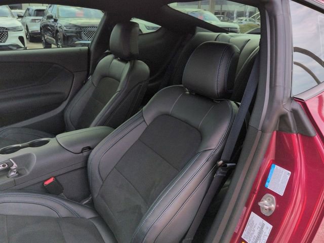 Certified 2025 Ford Mustang Dark Horse w/ Dark Horse Handlin Package RWD image 15