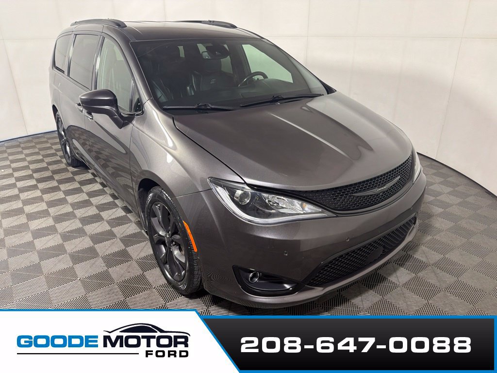Used 2020 Chrysler Pacifica Touring-L Plus