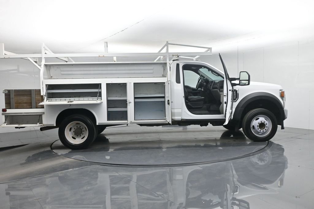 Certified 2021 Ford F450 XL w/ Power Equipment Group image 36