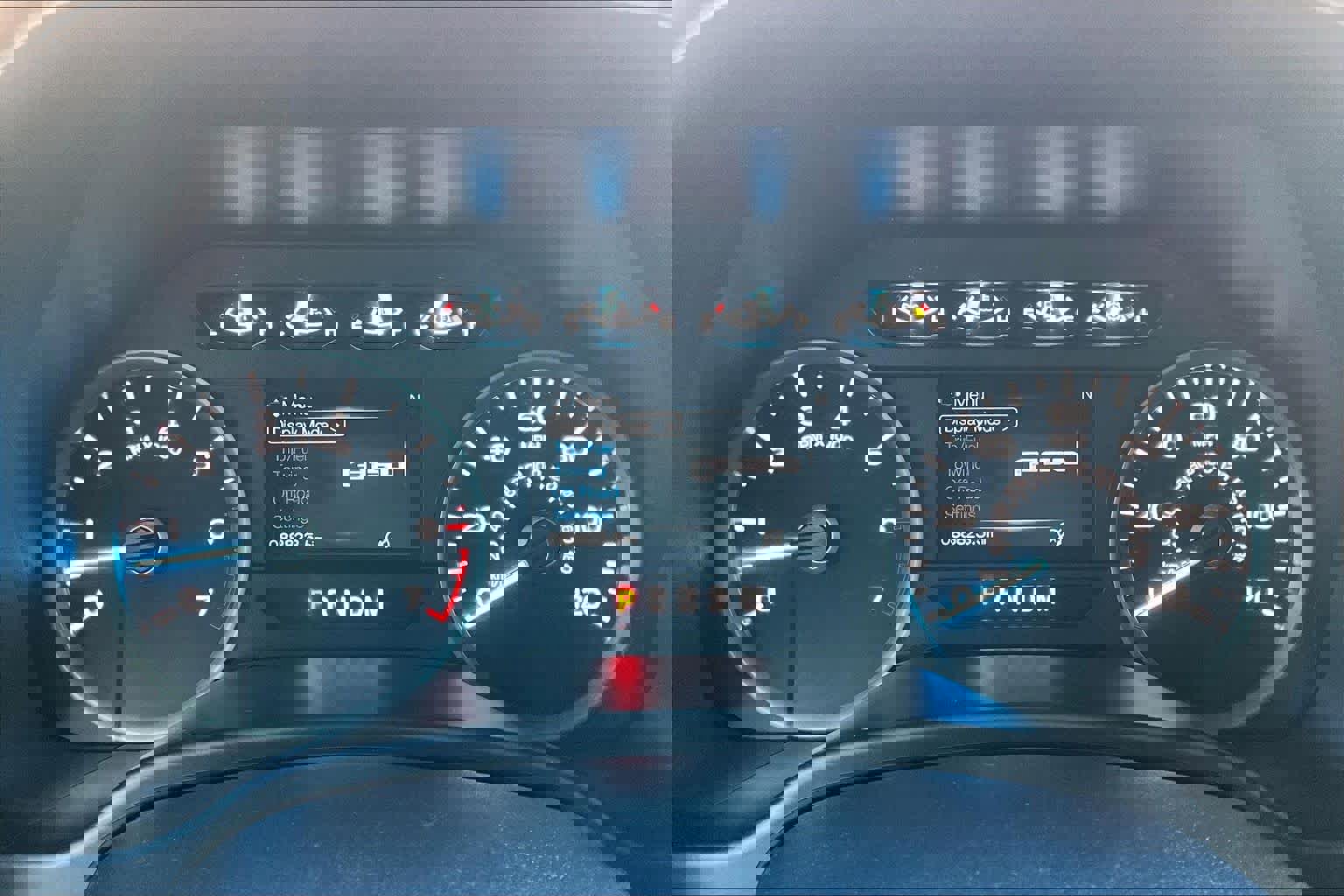 Certified 2020 Ford F150 XLT w/ Equipment Group 302A Luxury image 27