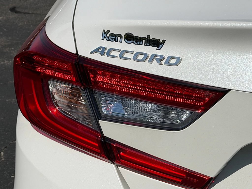 Used 2020 Honda Accord Hybrid image 8