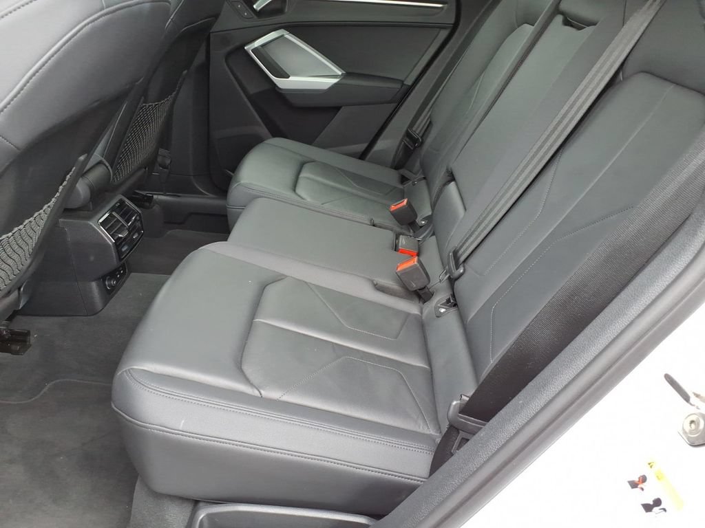 Used 2025 Audi Q3 2.0T Premium AWD/4WD image 11