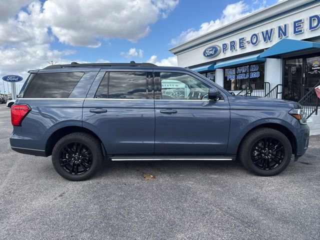 Certified 2022 Ford Expedition XLT image 2