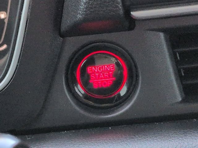 Used 2025 Honda Pilot Black Edition image 28