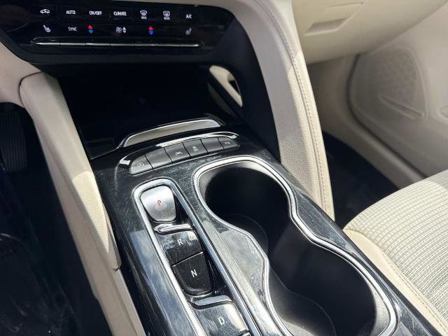 Used 2022 Buick Envision Preferred FWD image 26
