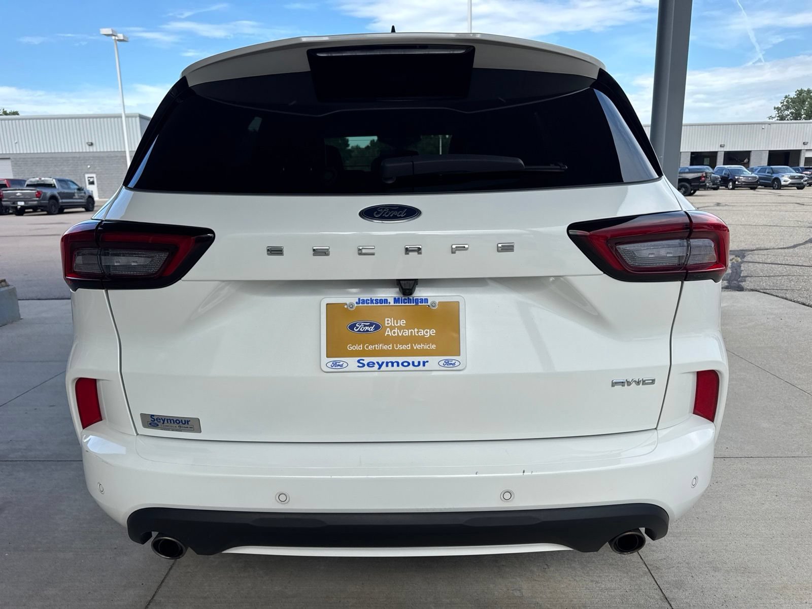 Certified 2024 Ford Escape ST-Line w/ Tech Pack #1 AWD/4WD image 6