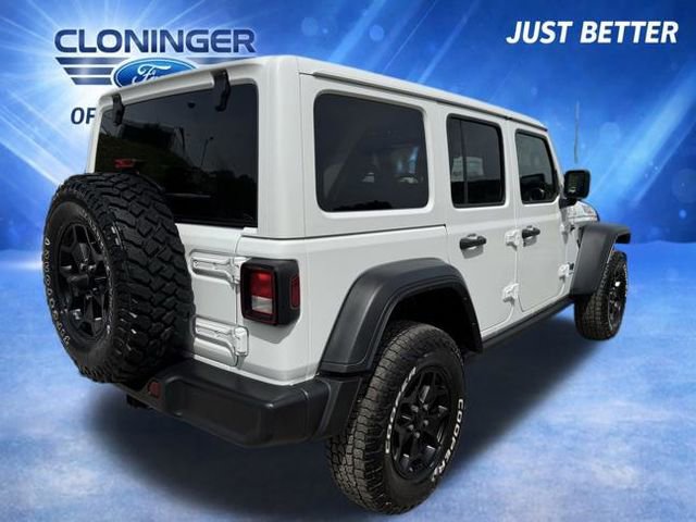 Used 2023 Jeep Wrangler Unlimited w/ Cold Weather Group AWD/4WD image 11