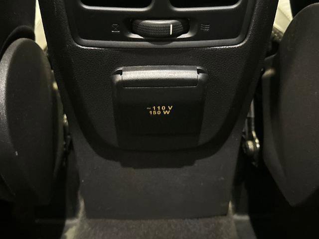 Certified 2017 Ford Escape SE w/ Equipment Group 201A image 29