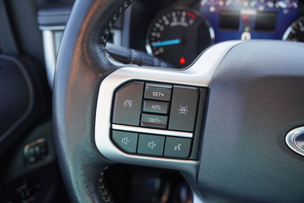 Certified 2024 Ford Expedition XLT image 36