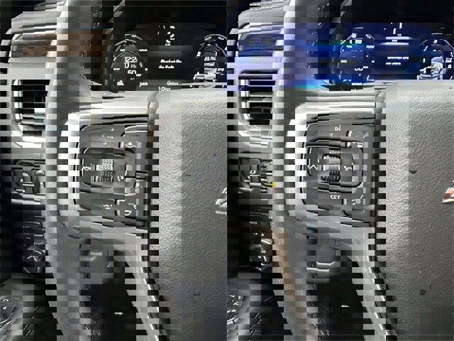 Used 2024 Chevrolet Tahoe Premier image 15