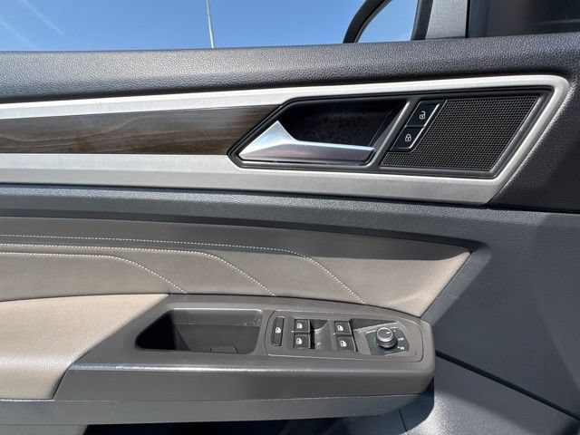 Used 2022 Volkswagen Atlas SE FWD image 11