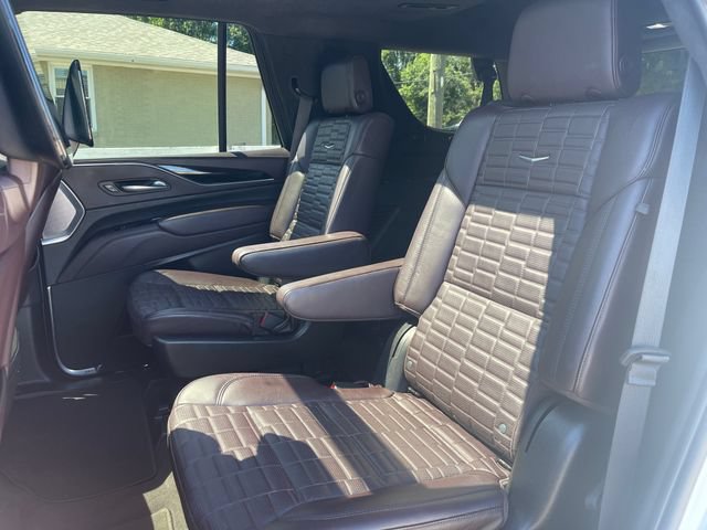 Used 2022 Cadillac Escalade Sport Platinum AWD/4WD image 10