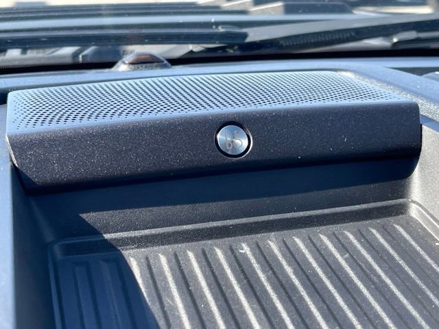 Certified 2019 Ford F150 Raptor w/ Equipment Group 802A Luxury image 33