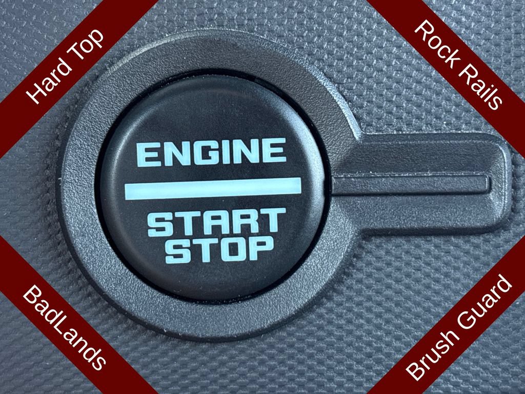 Certified 2024 Ford Bronco Badlands AWD/4WD image 10