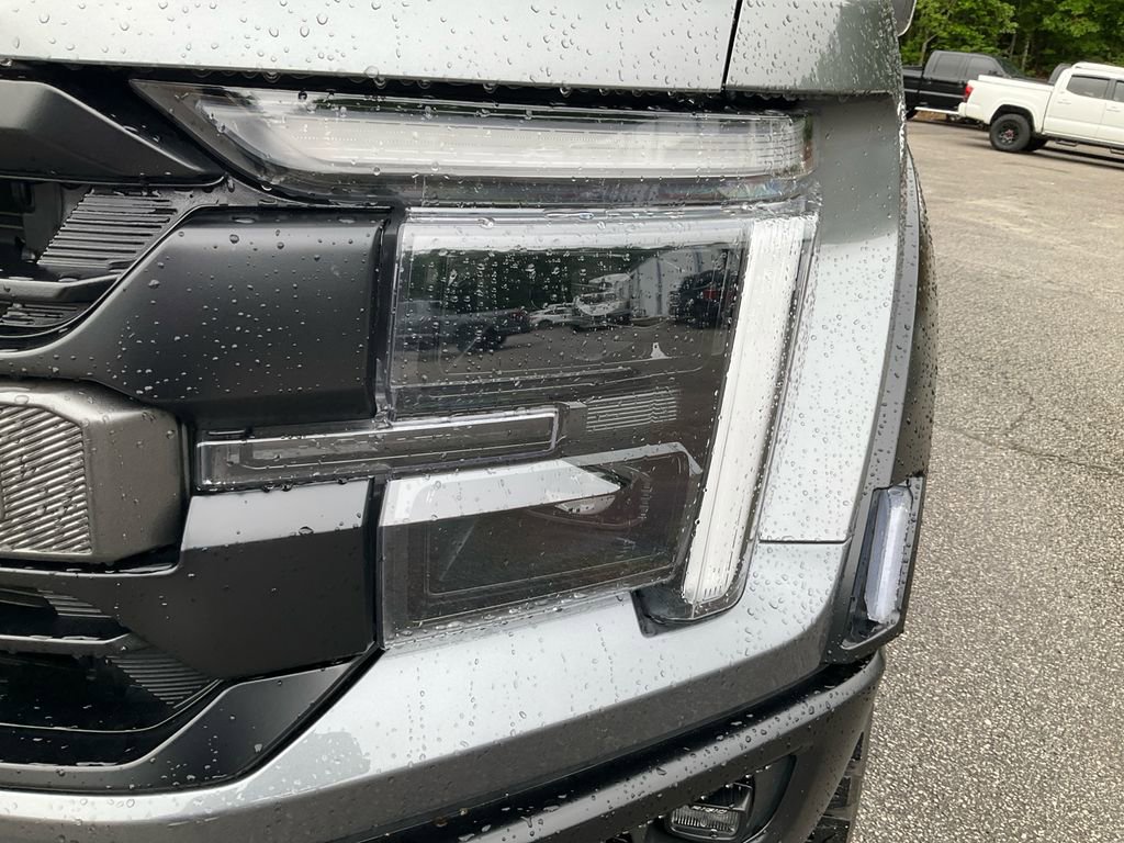 Certified 2025 Ford F150 Raptor AWD/4WD image 9