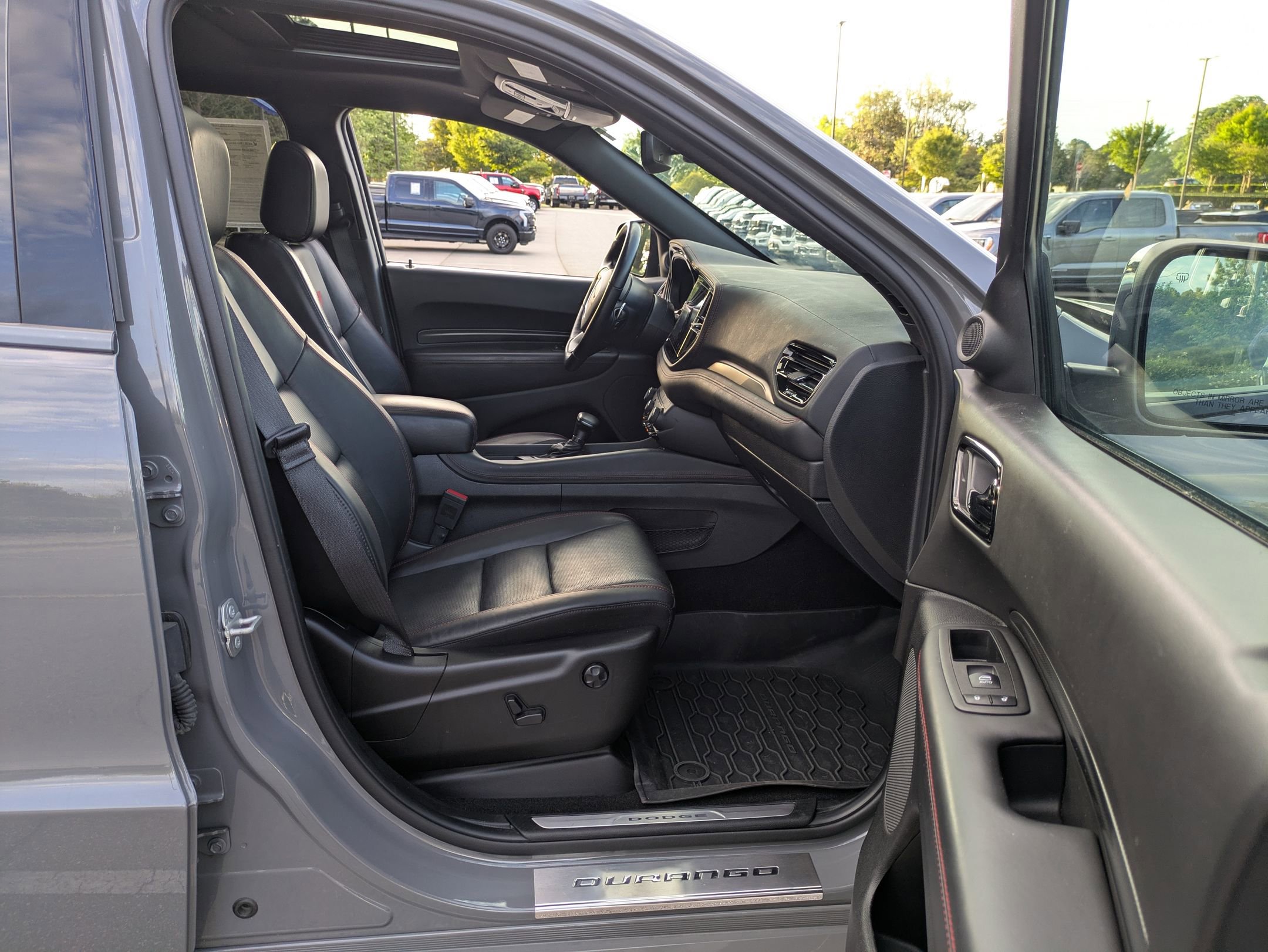 Used 2023 Dodge Durango GT AWD/4WD image 38