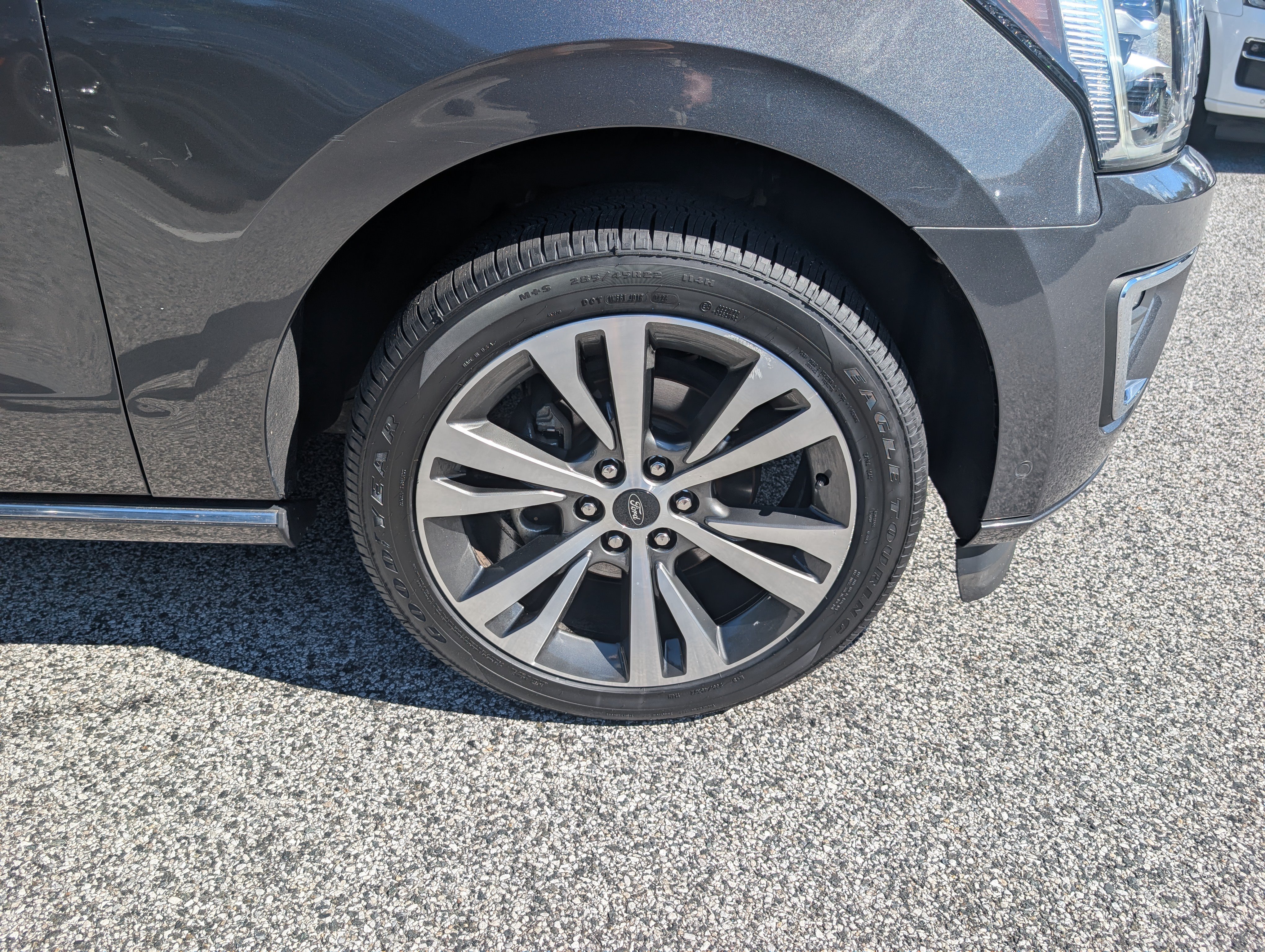 Certified 2020 Ford Expedition Max Platinum AWD/4WD image 11