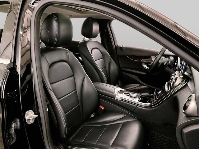 Used 2018 Mercedes-Benz C 300 4MATIC Sedan image 7