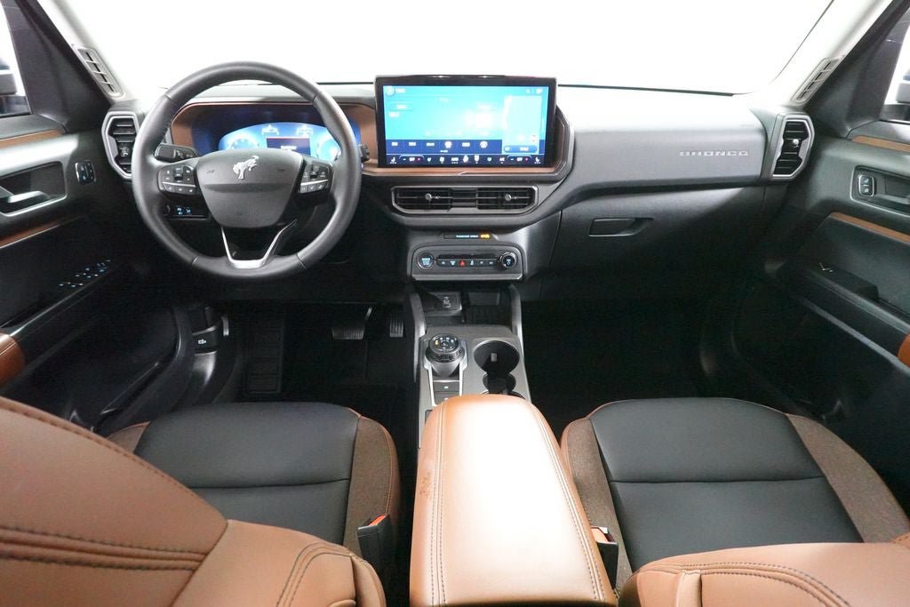 Certified 2025 Ford Bronco Sport Outer Banks w/ Outer Banks Tech Package+ AWD/4WD image 13