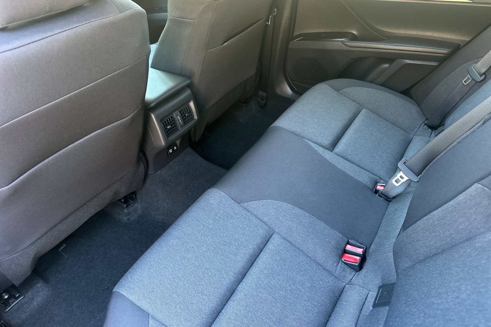 Used 2026 Toyota Camry LE w/ Convenience Package AWD/4WD image 14