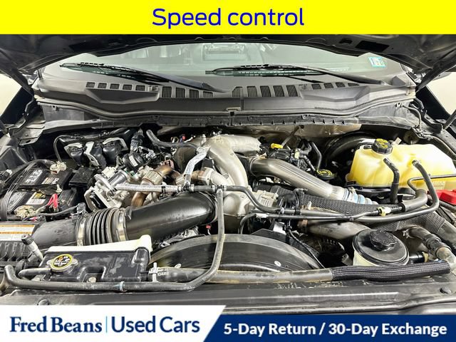 Certified 2022 Ford F350 Platinum w/ FX4 Off-Road Package AWD/4WD image 38