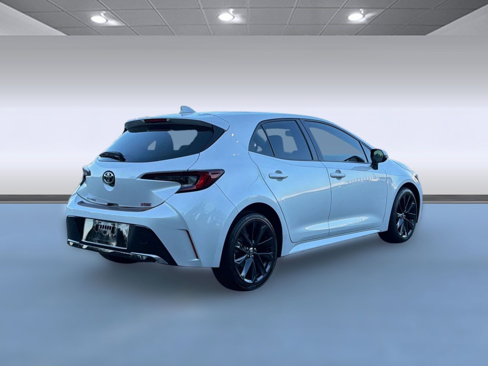 Used 2024 Toyota Corolla XSE FWD image 9